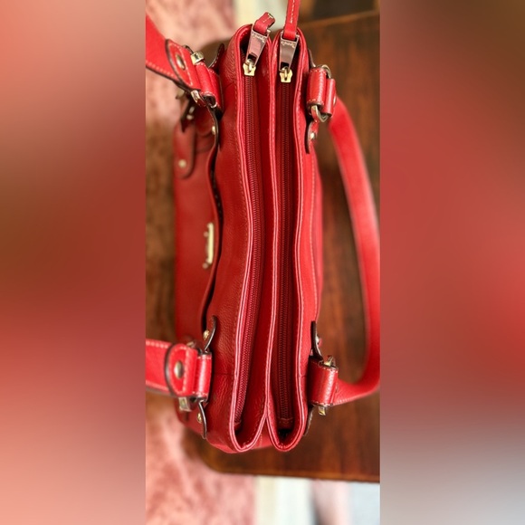 TIGNANELLO RED LEATHER SHOULDER HANDBAG - Picture 8 of 8